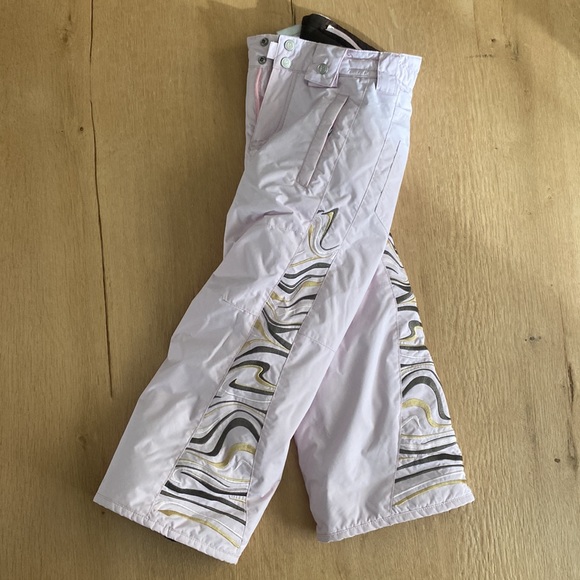 Bogner Girls 2 piece Ski Outfit size US 6 EU 110-116 GUC - Picture 9 of 16